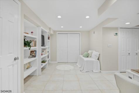 79 Winding Way Cedar Grove NJ 07009