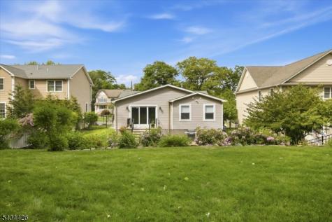 79 Winding Way Cedar Grove NJ 07009
