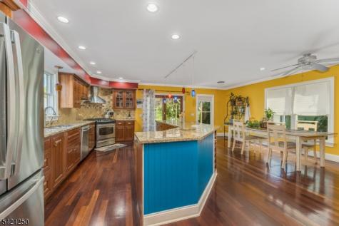 22 Broad Street Flemington NJ 08822