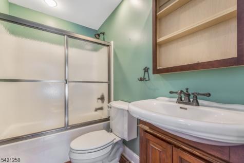 22 Broad Street Flemington NJ 08822