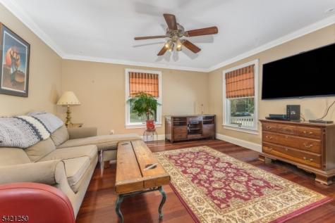22 Broad Street Flemington NJ 08822