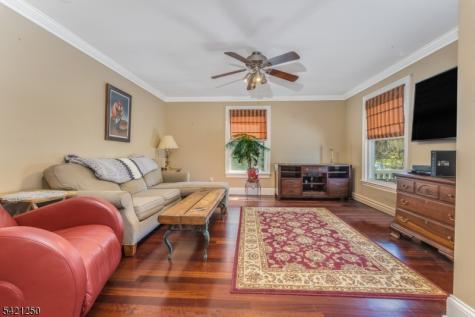 22 Broad Street Flemington NJ 08822