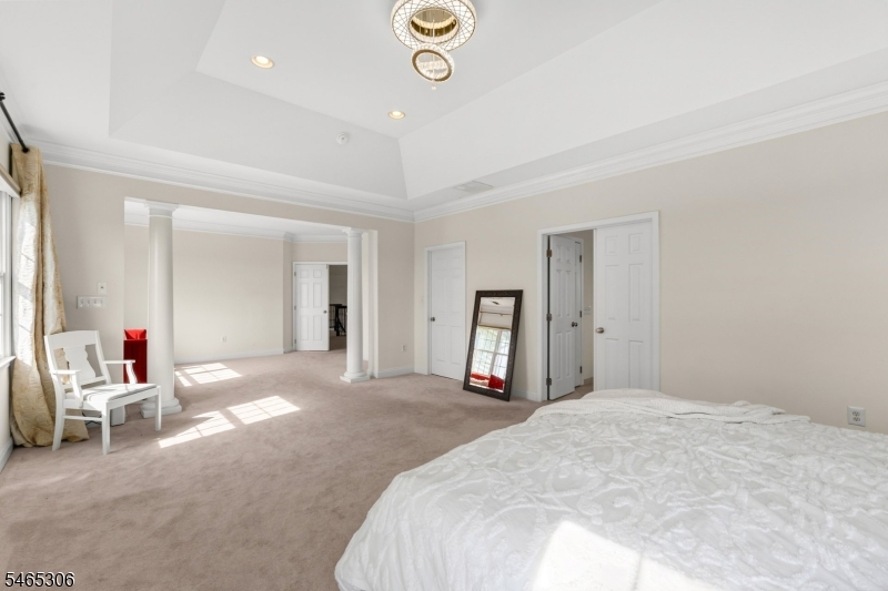10 Raker Court Hillsborough NJ 08844
