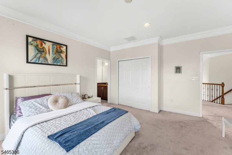 10 Raker Court Hillsborough NJ 08844