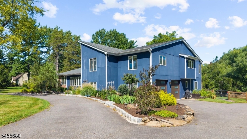 11 White Bridge Road Franklin NJ 08867