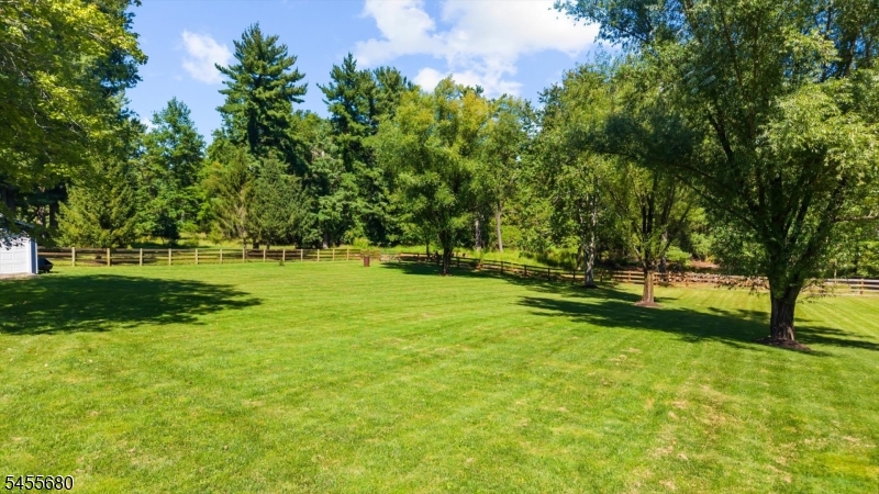 11 White Bridge Road Franklin NJ 08867
