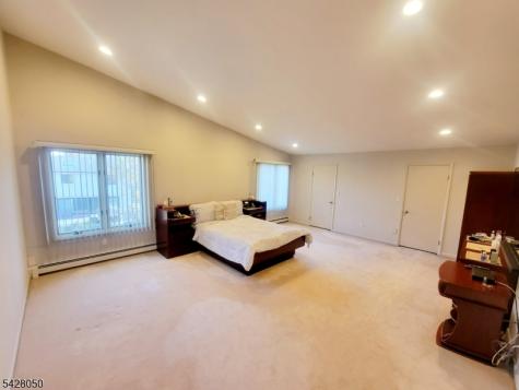 307 Center Street Englewood Cliffs NJ 07632