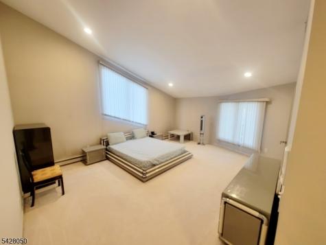 307 Center Street Englewood Cliffs NJ 07632