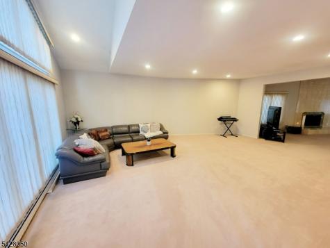 307 Center Street Englewood Cliffs NJ 07632