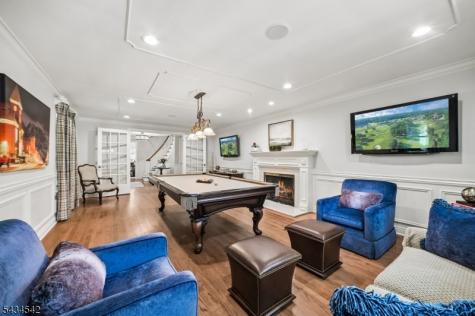 11 Cayuga Way Millburn NJ 07078