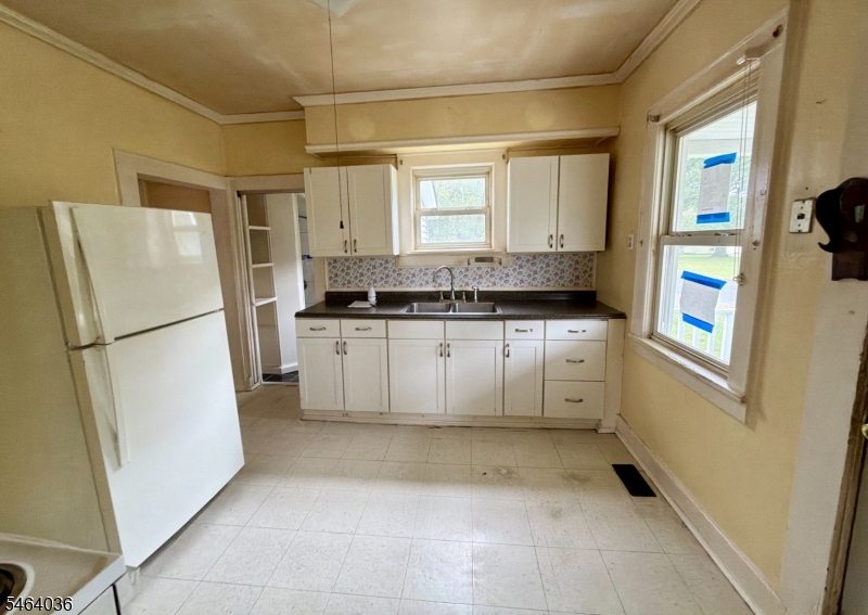 31 Fourth Street Hillsborough NJ 08821