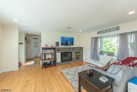 11 Hunters Lane Sparta NJ 07871