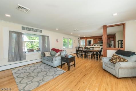 11 Hunters Lane Sparta NJ 07871