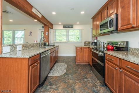 11 Hunters Lane Sparta NJ 07871