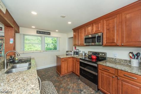 11 Hunters Lane Sparta NJ 07871