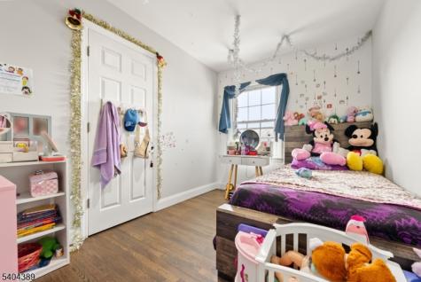 5 Jessie Street Carteret NJ 07008
