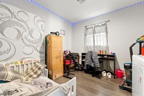 5 Jessie Street Carteret NJ 07008