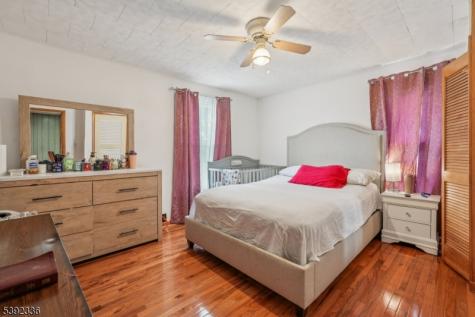 670 Devon Street Kearny NJ 07032