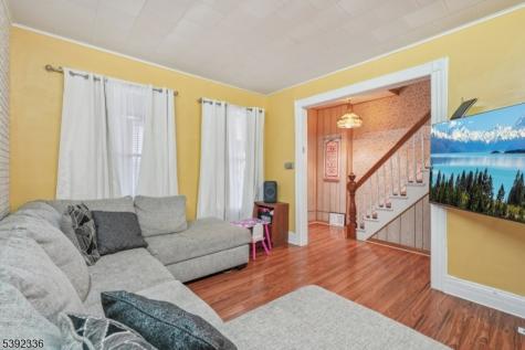 670 Devon Street Kearny NJ 07032