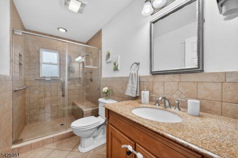 16 Devonshire Terrace Mount Olive NJ 07836
