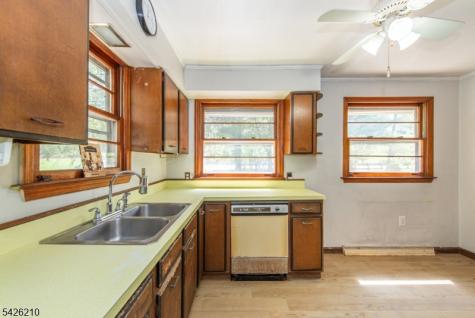 211 Clove Road Montague NJ 07827