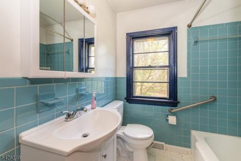 211 Clove Road Montague NJ 07827