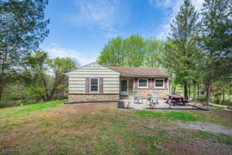 211 Clove Road Montague NJ 07827