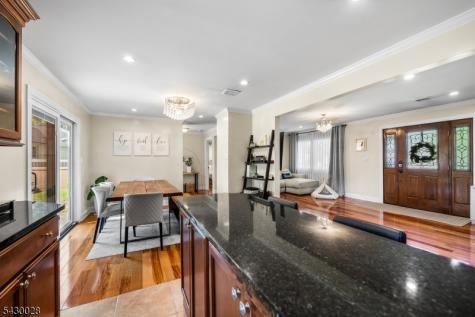 124 Crain Road Paramus NJ 07652