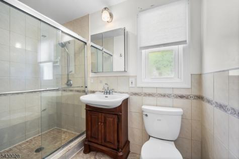124 Crain Road Paramus NJ 07652