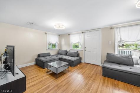 124 Crain Road Paramus NJ 07652