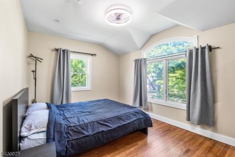 124 Crain Road Paramus NJ 07652