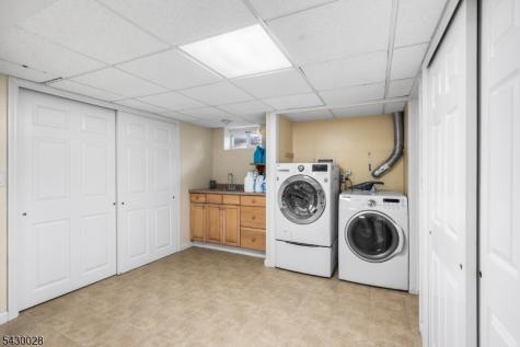 124 Crain Road Paramus NJ 07652