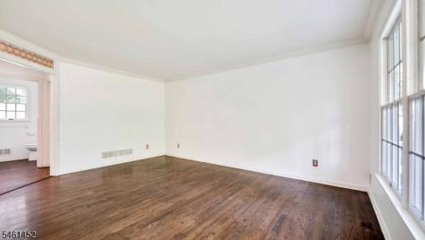 75 Byram Kingwood Road Kingwood NJ 08559