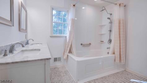 75 Byram Kingwood Road Kingwood NJ 08559