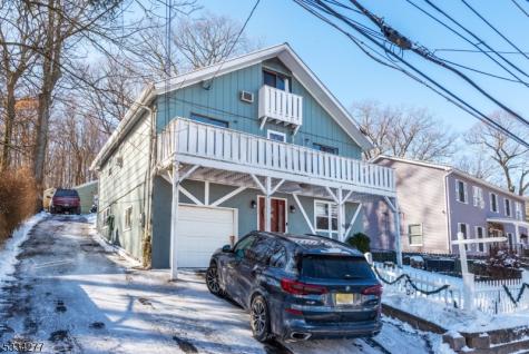 208 Maxim Drive Hopatcong NJ 07843