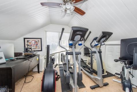 208 Maxim Drive Hopatcong NJ 07843
