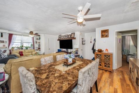 208 Maxim Drive Hopatcong NJ 07843