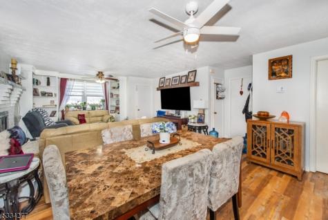 208 Maxim Drive Hopatcong NJ 07843