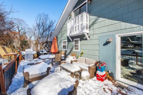 208 Maxim Drive Hopatcong NJ 07843