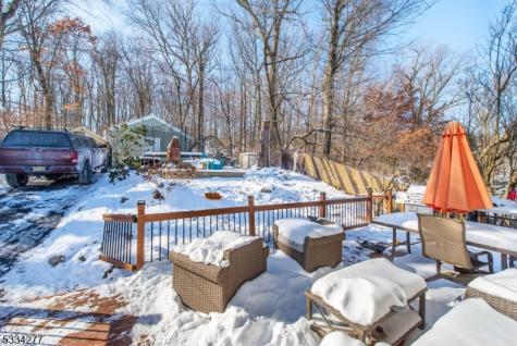 208 Maxim Drive Hopatcong NJ 07843