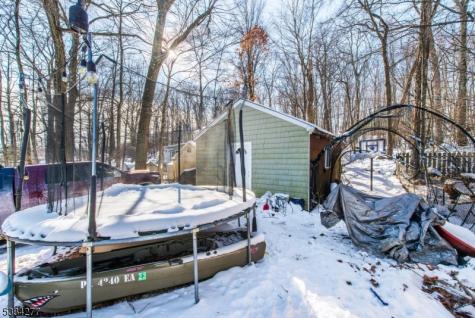 208 Maxim Drive Hopatcong NJ 07843