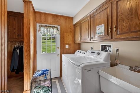 2 W View Drive Raritan NJ 08822