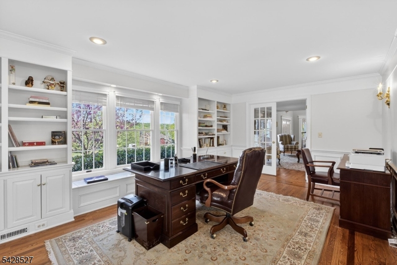2 W View Drive Raritan NJ 08822