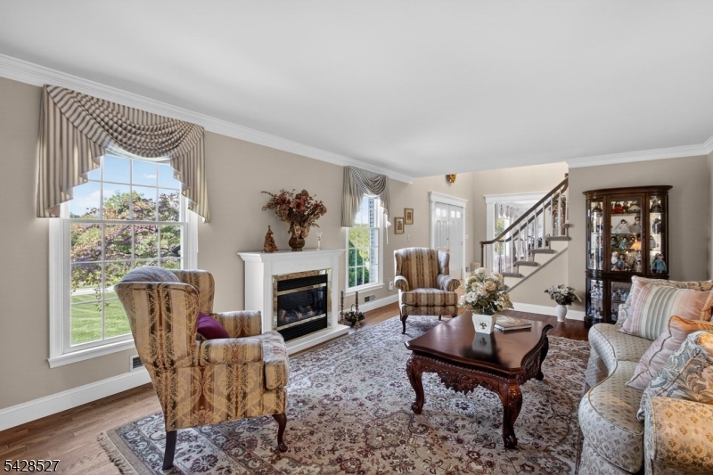2 W View Drive Raritan NJ 08822