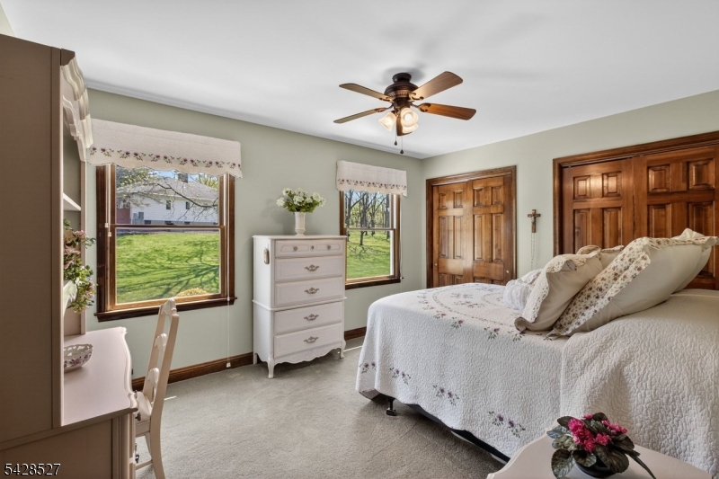 2 W View Drive Raritan NJ 08822