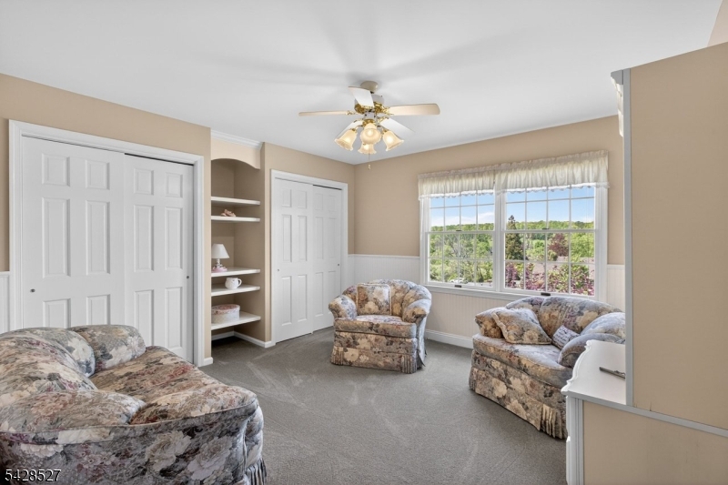 2 W View Drive Raritan NJ 08822