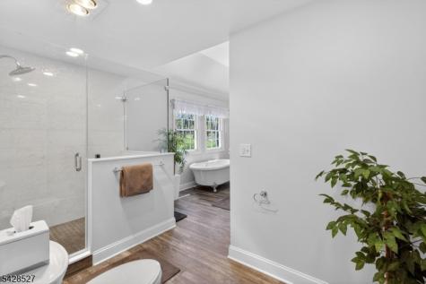 2 W View Drive Raritan NJ 08822