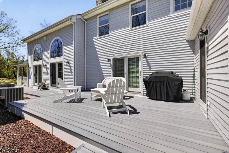 2 W View Drive Raritan NJ 08822