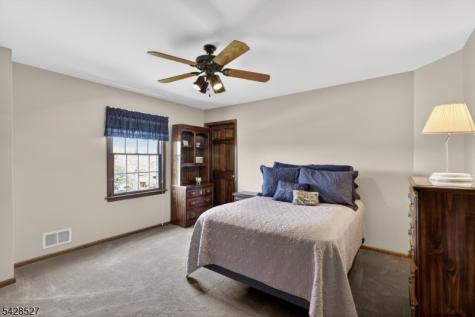 2 W View Drive Raritan NJ 08822