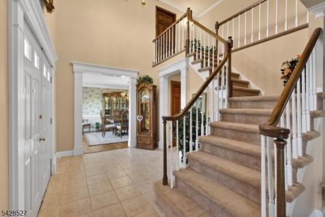 2 W View Drive Raritan NJ 08822